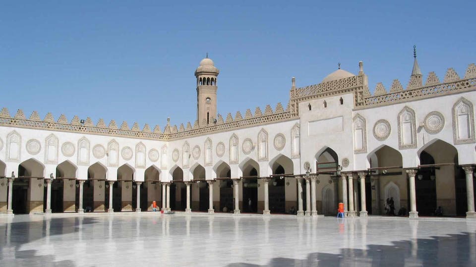 الأزهر " الأوقاف “: ممنوع فتح أي مسجد اليوم الجمعة عدا المسجد المحدد لإقامة الصلاة