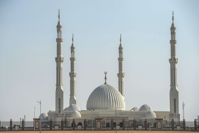 مصر " الأوقاف “: ممنوع فتح أي مسجد اليوم الجمعة عدا المسجد المحدد لإقامة الصلاة