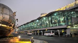 5 تجربة طوارئ للوقائية من كورونا بمطار القاهرة الدولي