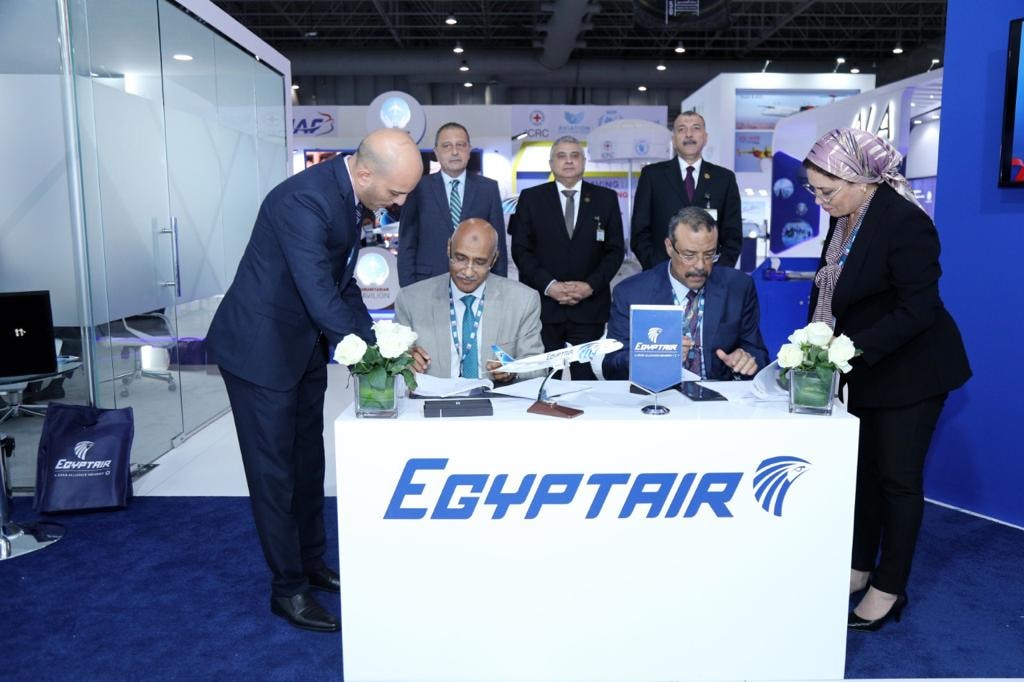 مصرللطيران للخدمات الأرضية توقع عقدين جديدين مع وكالة أفياري لشركتين روسيتين 