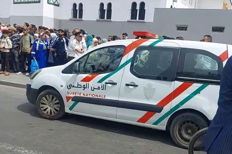 police barnoussi casablanca arme جريمة بشعة في الدار البيضاء.. مدمن مخدرات يقتل ويصيب 9 أشخاص بسيدي البرنوصي