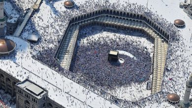 After their time in Mina has passed pilgrims head back to Mecca. Flickr Al Jazeera English 1 الحج: اكتمال وصول الحجاج الي مكة: تعرف علي استعدادات تصعيدهم الي عرفات؟