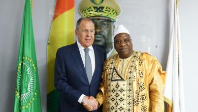 Lavrov Africa جولة "لافروف " الأفريقية .. موسكو إلي محاولة ملأ الفراغ الغربي في دول الساحل والصحراء